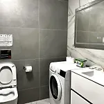 Apartment Modern W. A/c *